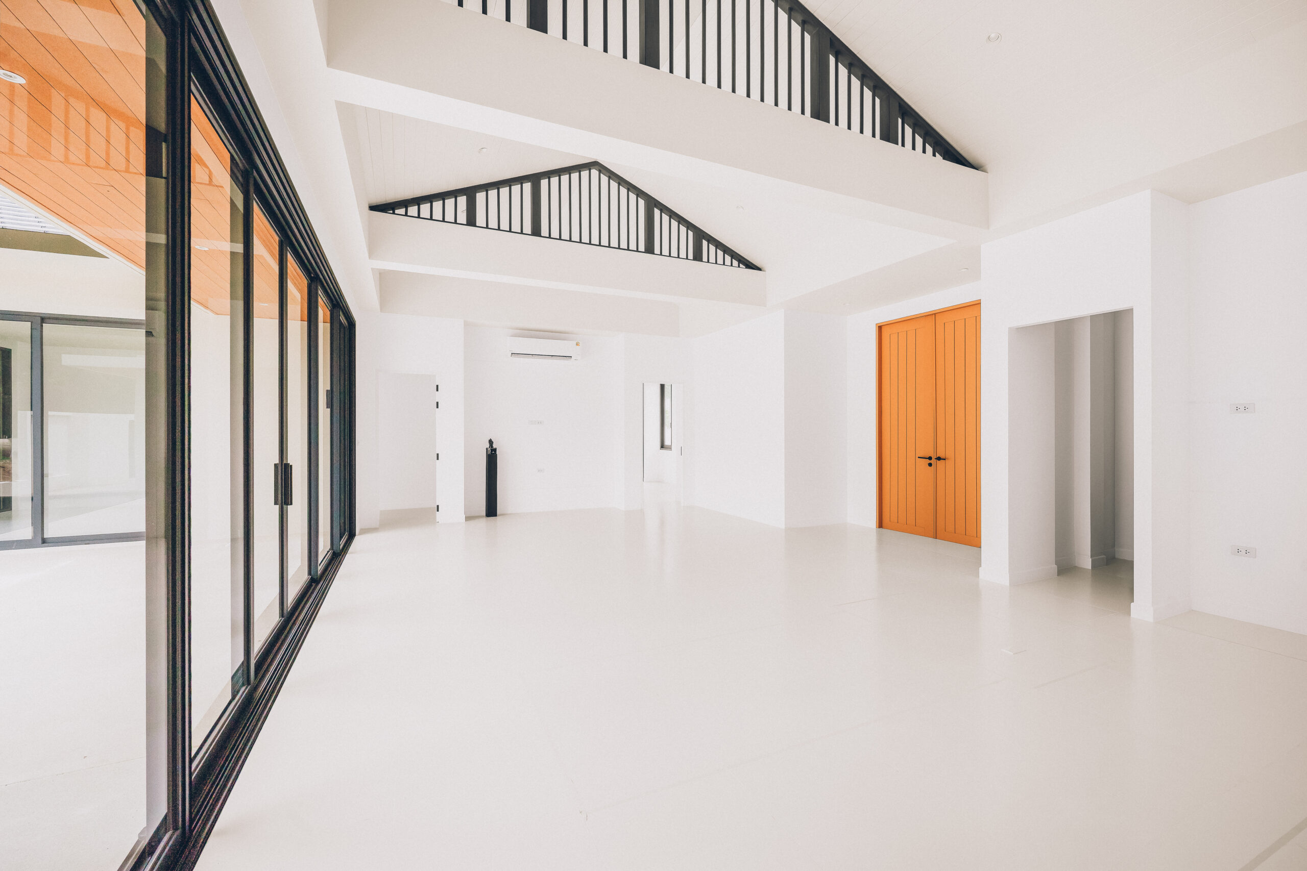 Showcase Image 10